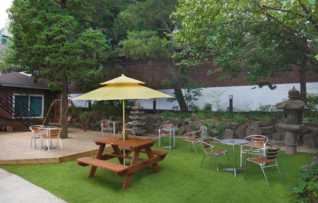 24 Guesthouse Namsan Garden Seoul Exterior photo