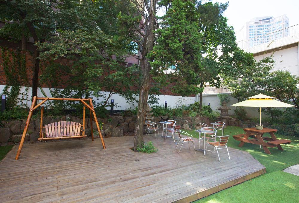 24 Guesthouse Namsan Garden Seoul Exterior photo