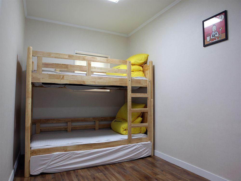 24 Guesthouse Namsan Garden Seoul Exterior photo