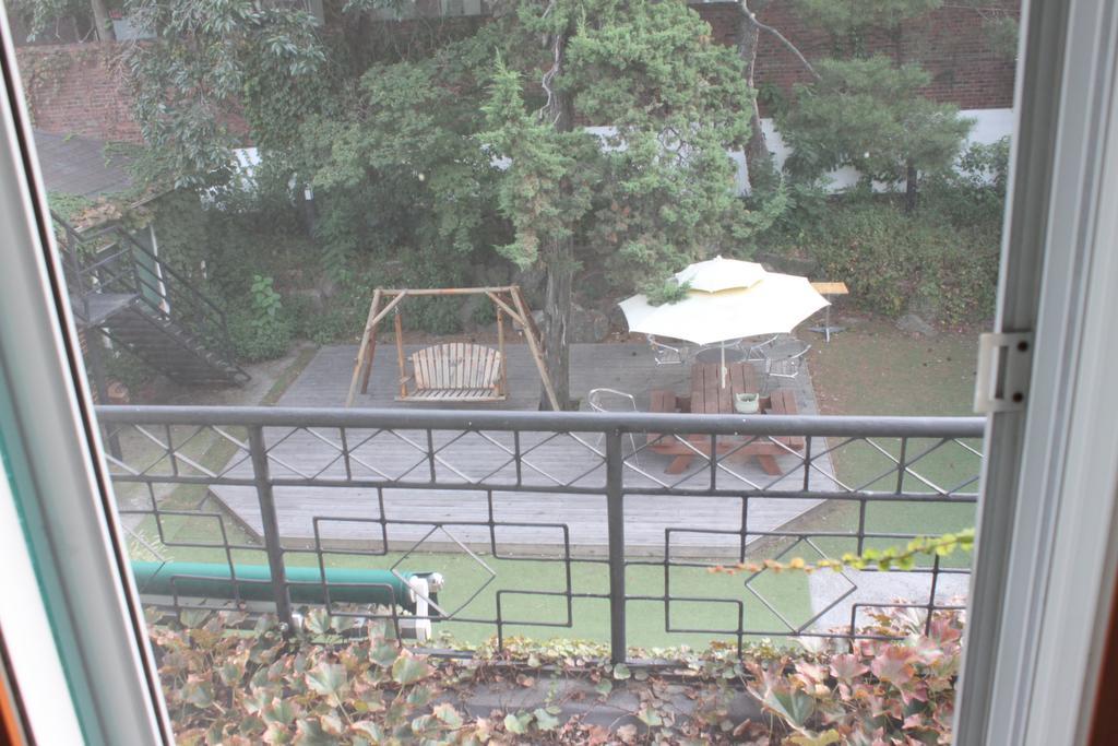 24 Guesthouse Namsan Garden Seoul Exterior photo