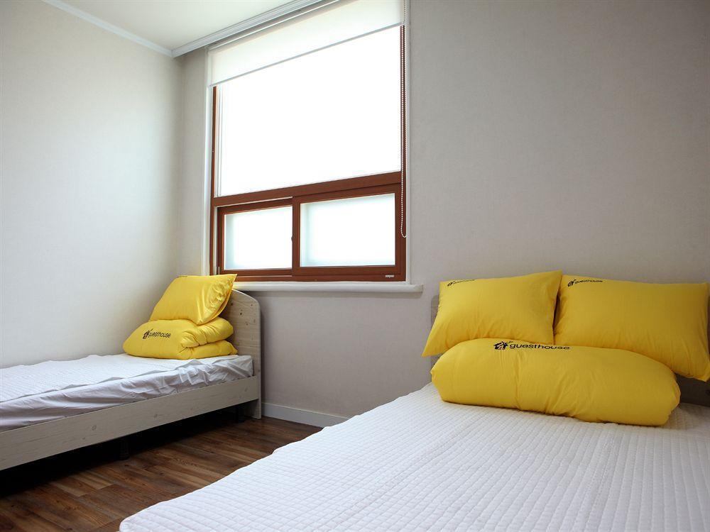 24 Guesthouse Namsan Garden Seoul Exterior photo
