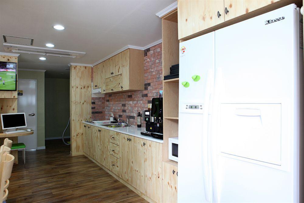 24 Guesthouse Namsan Garden Seoul Exterior photo